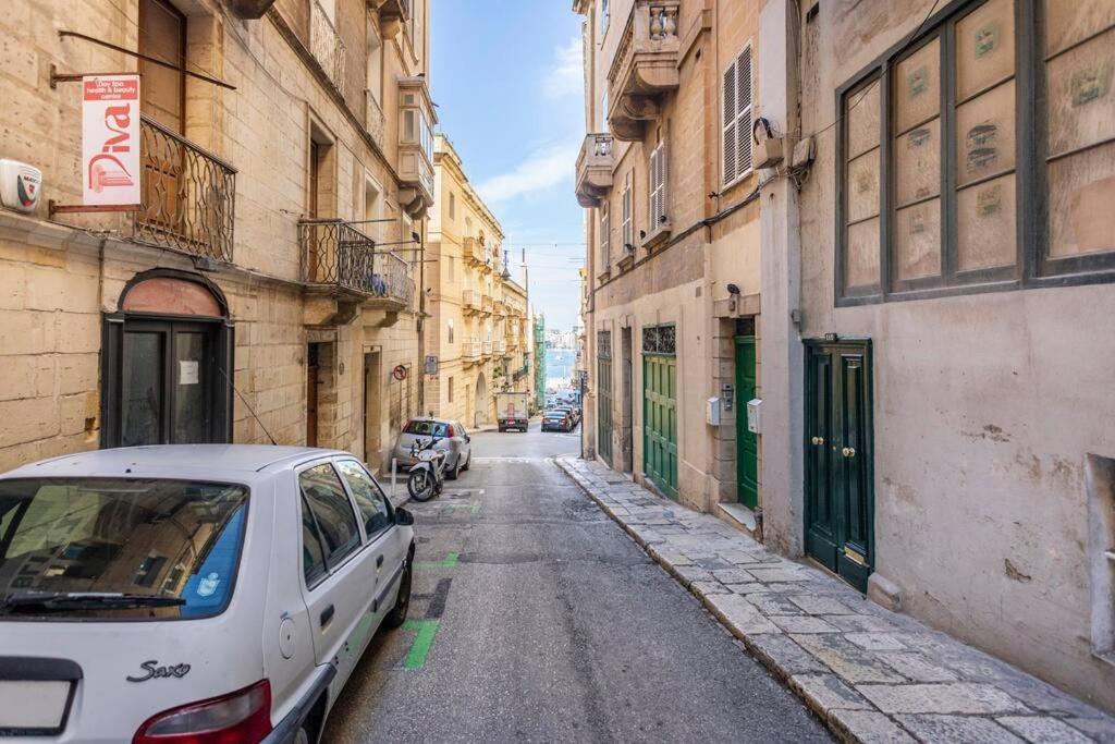 City Penthouse With Roof Terrace And Sea Views Valletta Exteriér fotografie