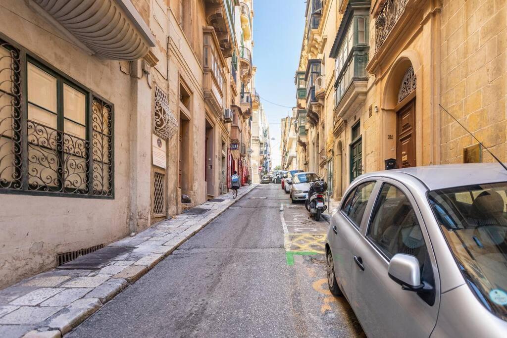 City Penthouse With Roof Terrace And Sea Views Valletta Exteriér fotografie
